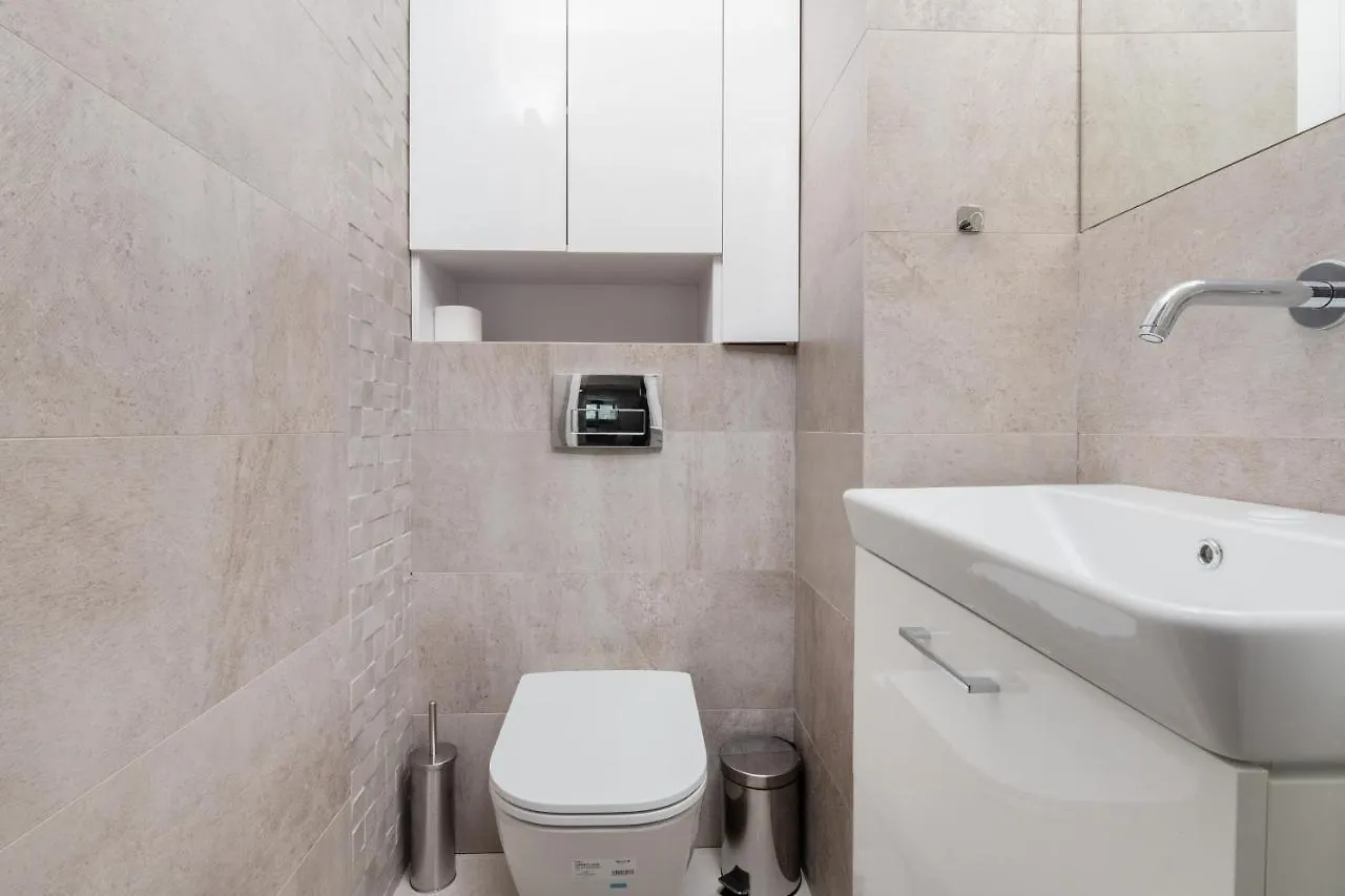 Gdańska Two-bedroom Apartment Brzeźno Beach by Renters 0*, Gdańsk